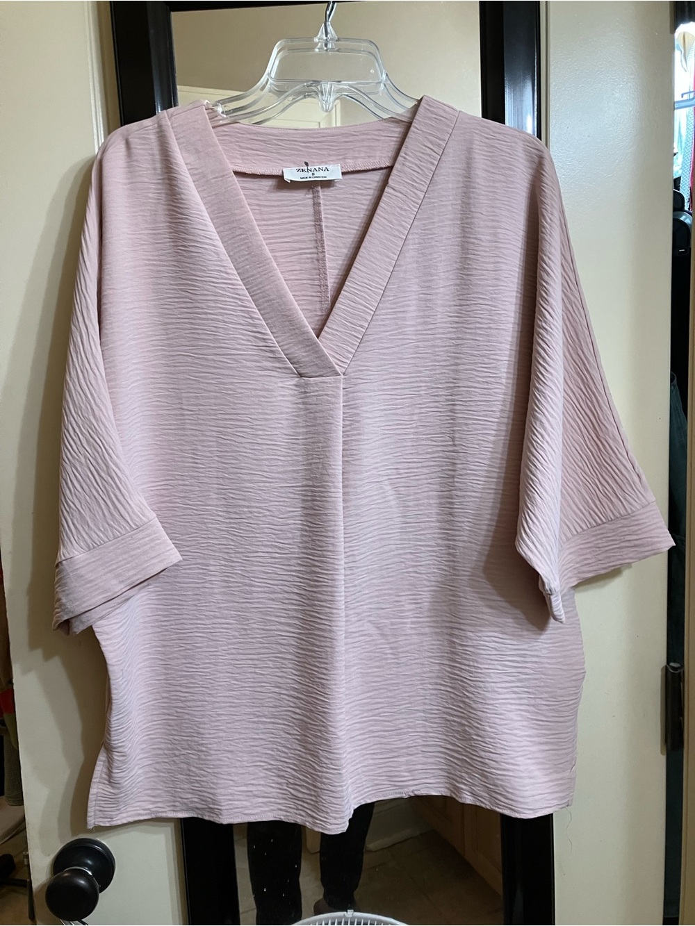 Pale peach top, Zenanna